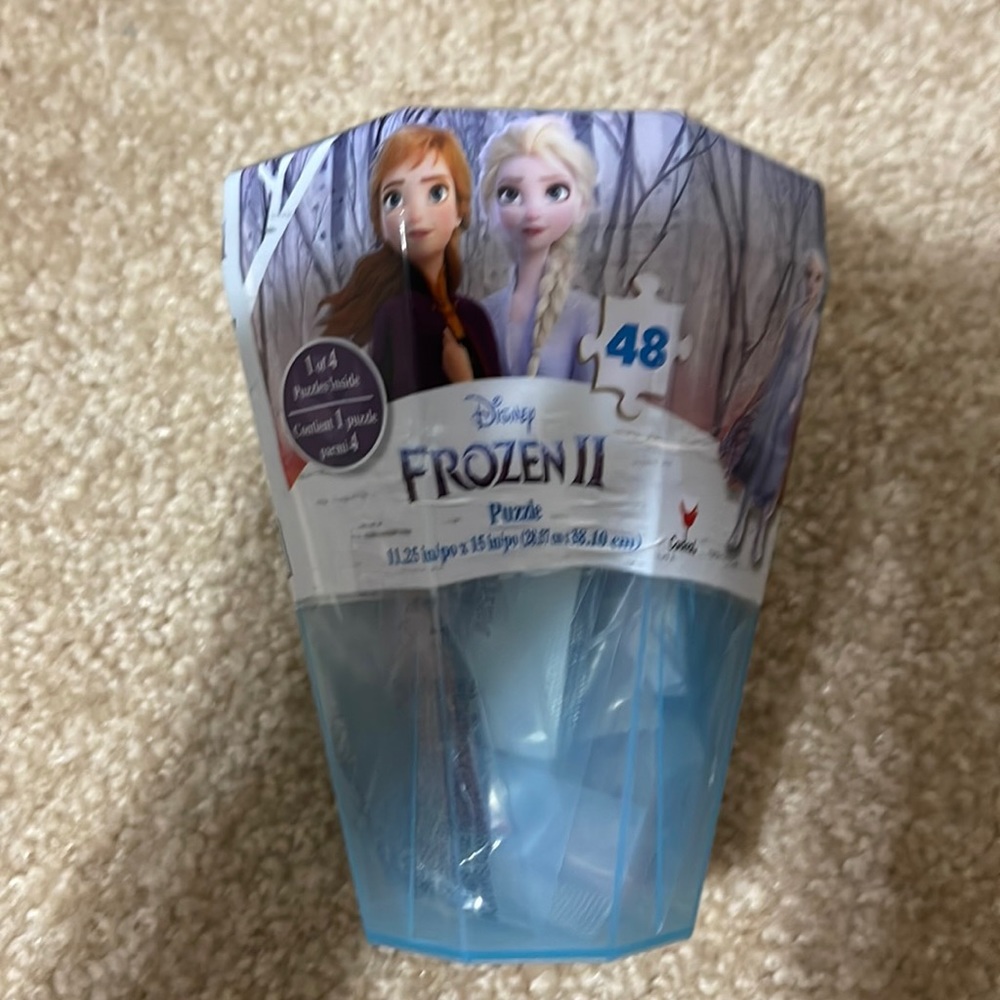 Disney Frozen 2 48Piece Surprise Puzzle in Plastic Gem-Shaped Storage Case